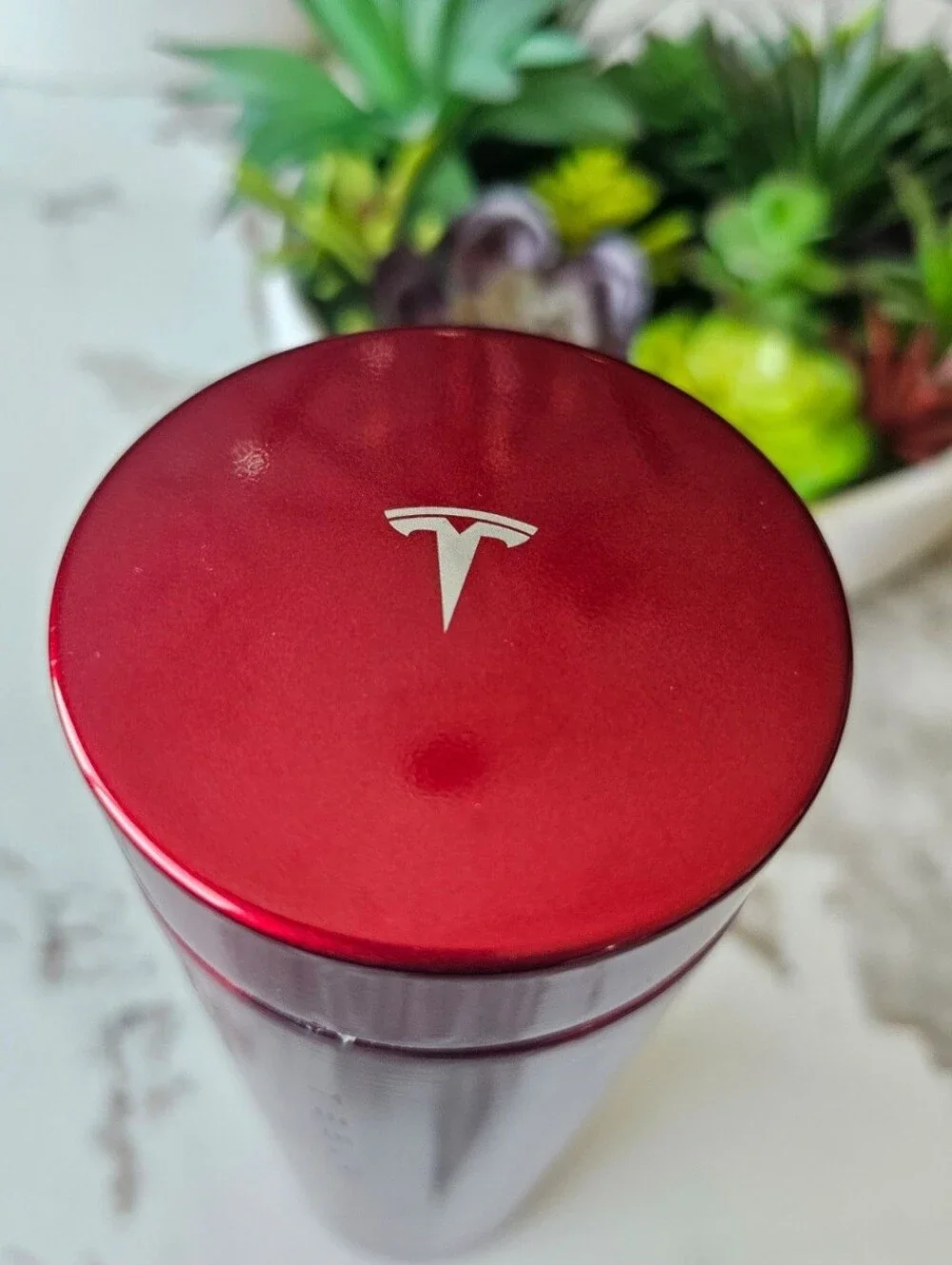 Tesla vessel ultra red water bottle